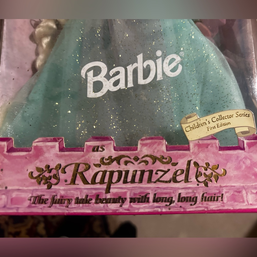Rapunzel Barbie Children's Collector 1st Edition 1994 - Picture 2 of 13